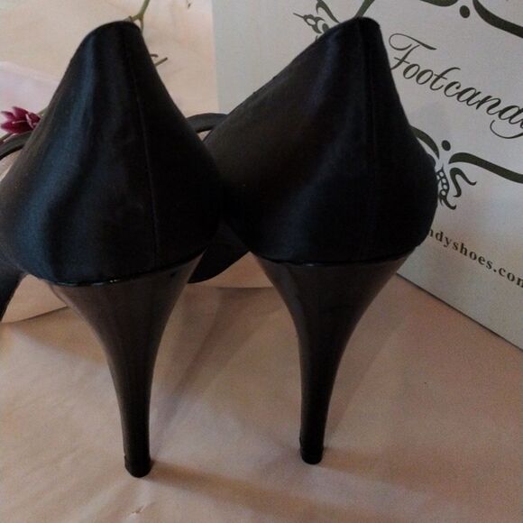 Footcandy Satin Peep Toe Heels - Picture 4 of 10